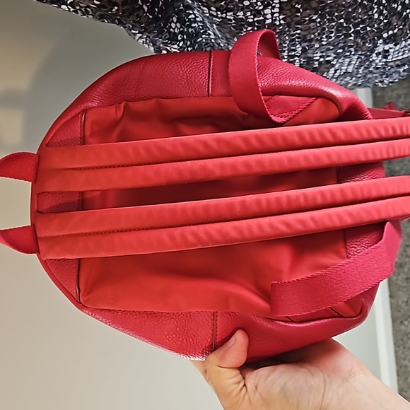 Coach red mini court pebbled leather backpack - Picture 8 of 12